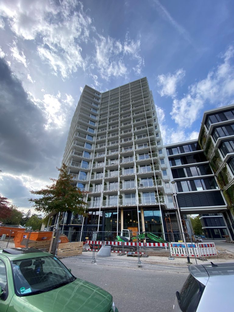 Smart Green Tower 2 768x1024